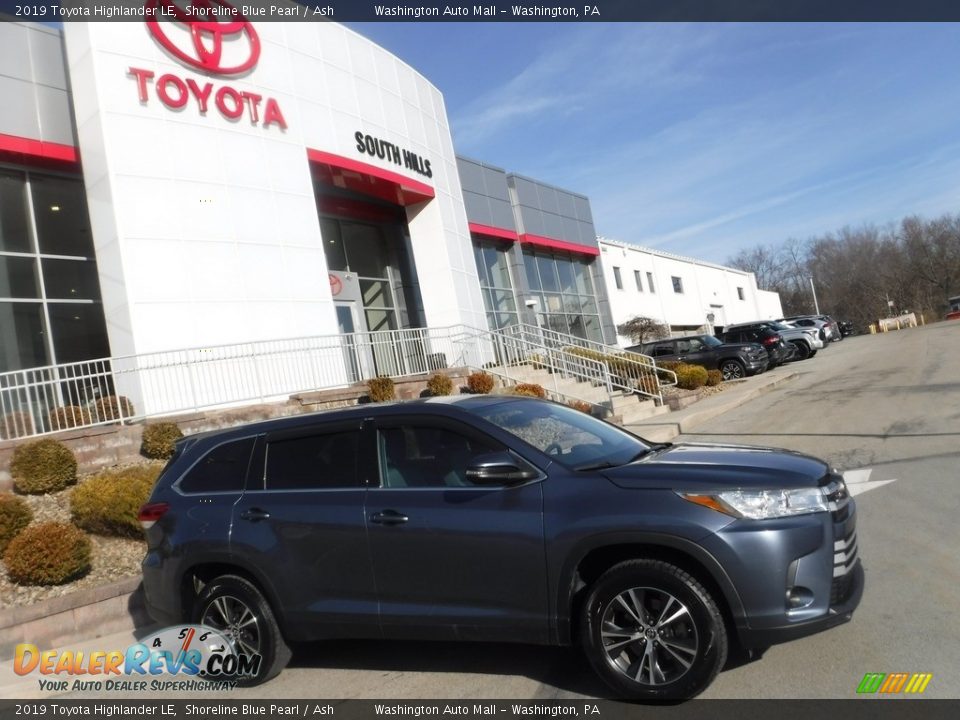 2019 Toyota Highlander LE Shoreline Blue Pearl / Ash Photo #2