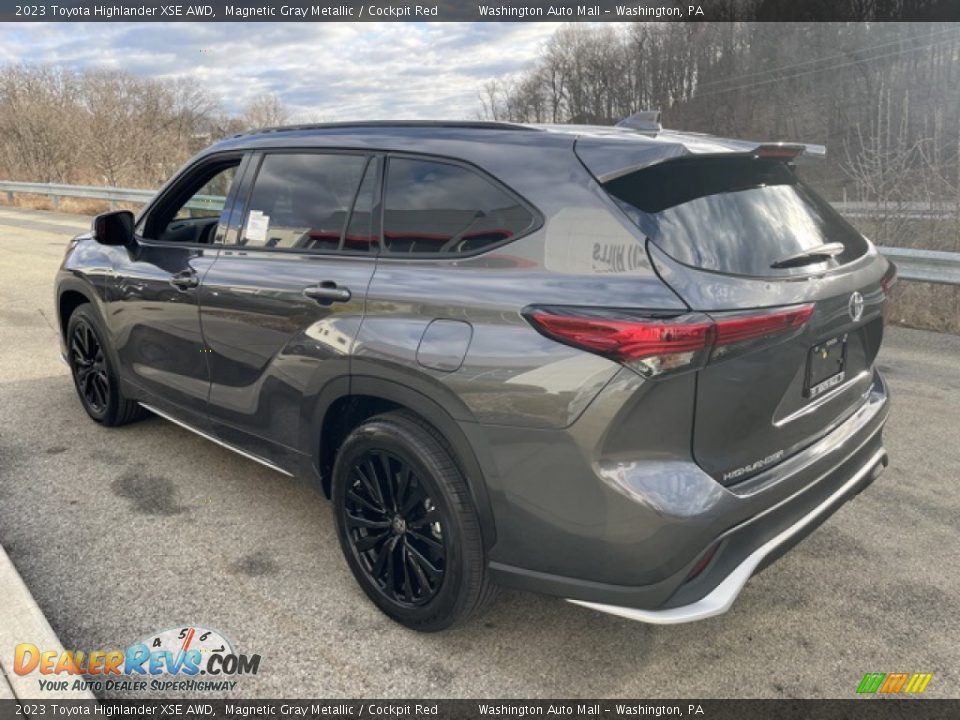 2023 Toyota Highlander XSE AWD Magnetic Gray Metallic / Cockpit Red Photo #2