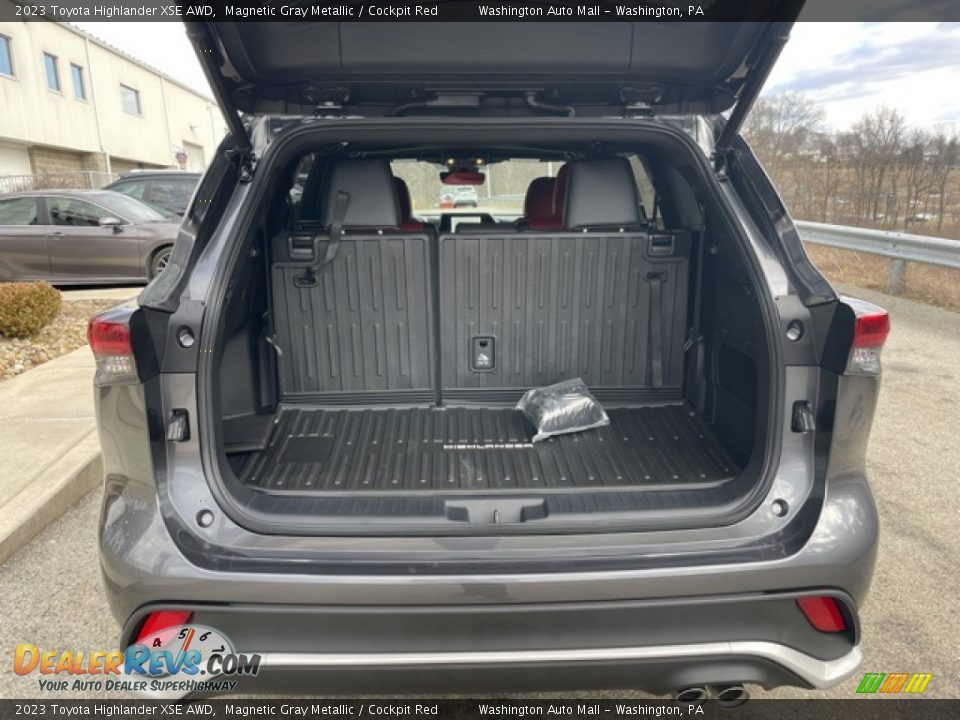 2023 Toyota Highlander XSE AWD Trunk Photo #25