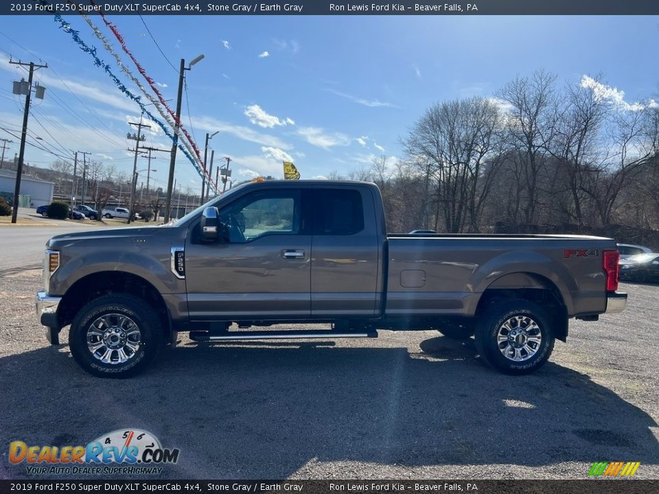 2019 Ford F250 Super Duty XLT SuperCab 4x4 Stone Gray / Earth Gray Photo #2