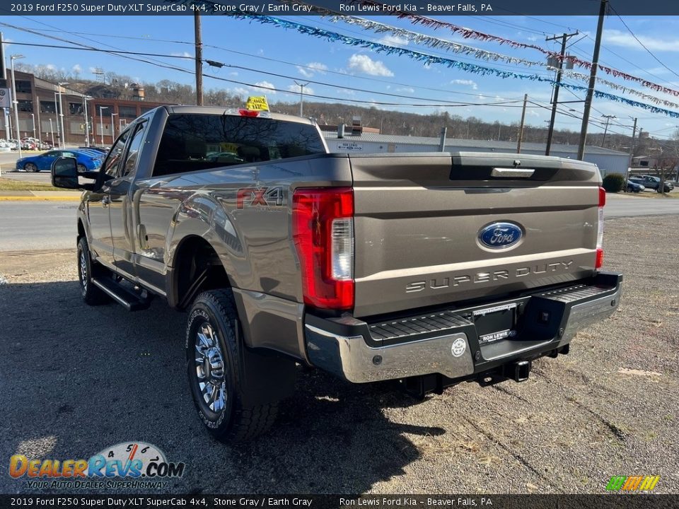 2019 Ford F250 Super Duty XLT SuperCab 4x4 Stone Gray / Earth Gray Photo #8