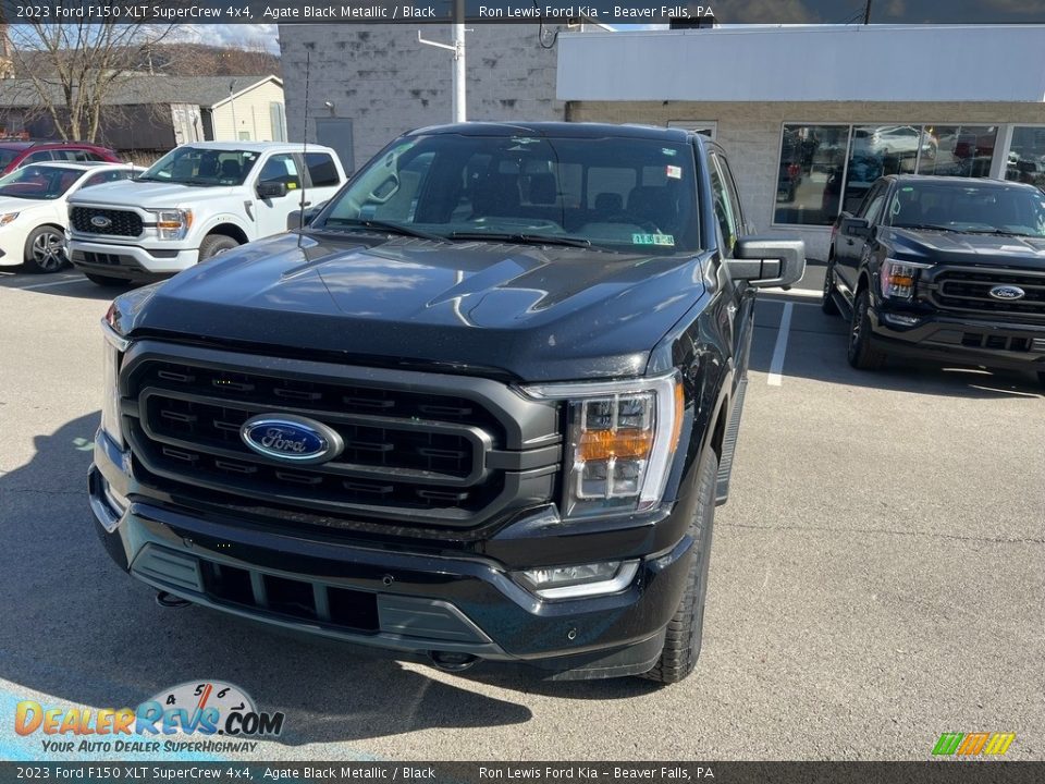 2023 Ford F150 XLT SuperCrew 4x4 Agate Black Metallic / Black Photo #3