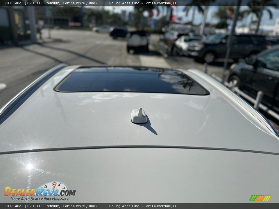 2018 Audi Q3 2.0 TFSI Premium Cortina White / Black Photo #29