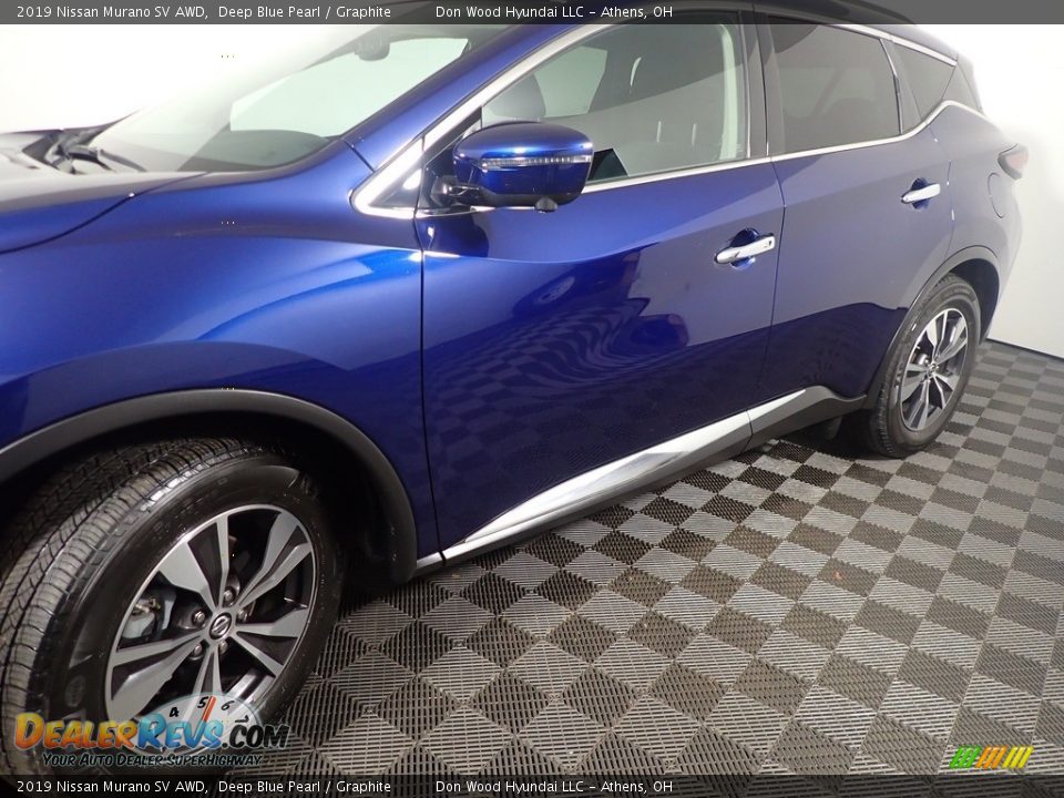 2019 Nissan Murano SV AWD Deep Blue Pearl / Graphite Photo #11