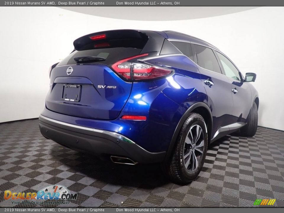 2019 Nissan Murano SV AWD Deep Blue Pearl / Graphite Photo #17
