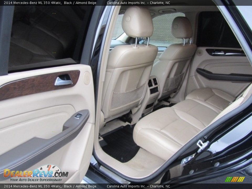 2014 Mercedes-Benz ML 350 4Matic Black / Almond Beige Photo #19