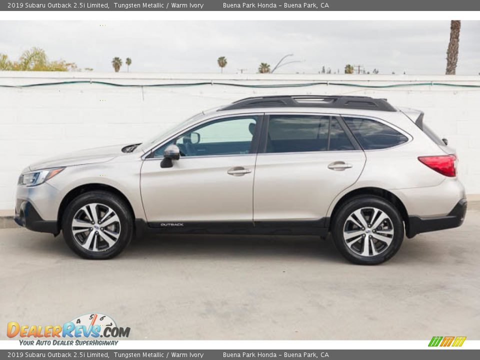 2019 Subaru Outback 2.5i Limited Tungsten Metallic / Warm Ivory Photo #8