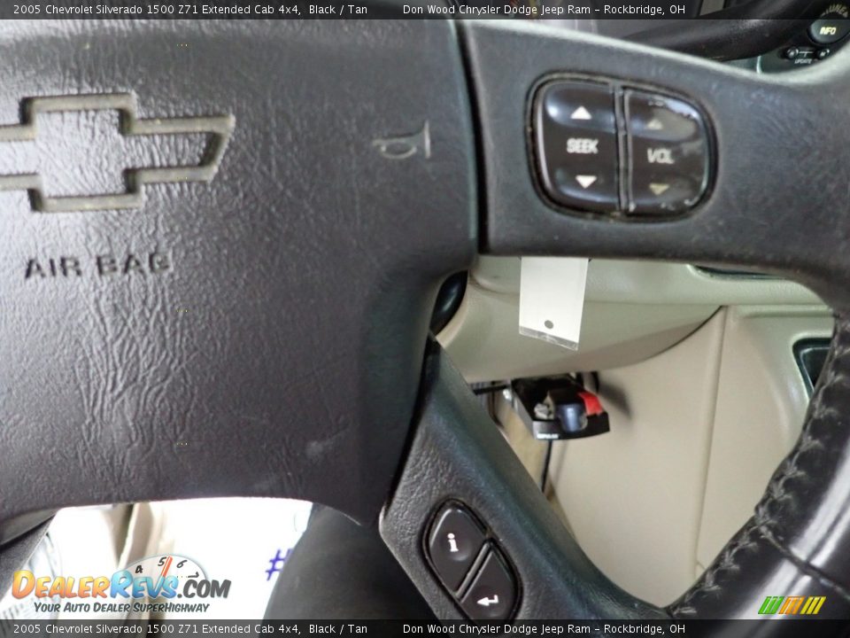 2005 Chevrolet Silverado 1500 Z71 Extended Cab 4x4 Black / Tan Photo #15