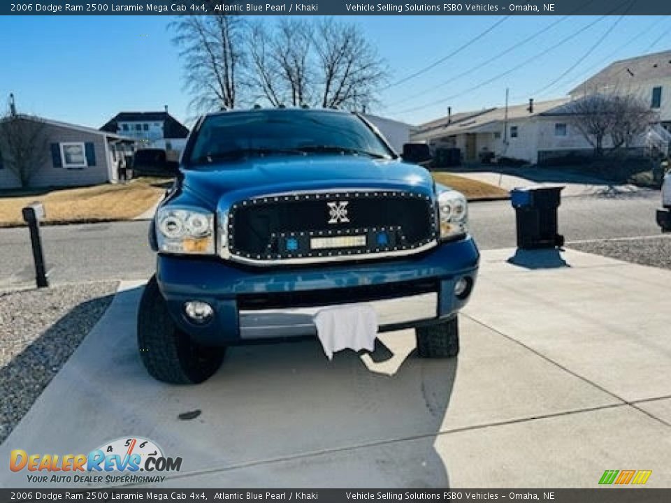 2006 Dodge Ram 2500 Laramie Mega Cab 4x4 Atlantic Blue Pearl / Khaki Photo #10