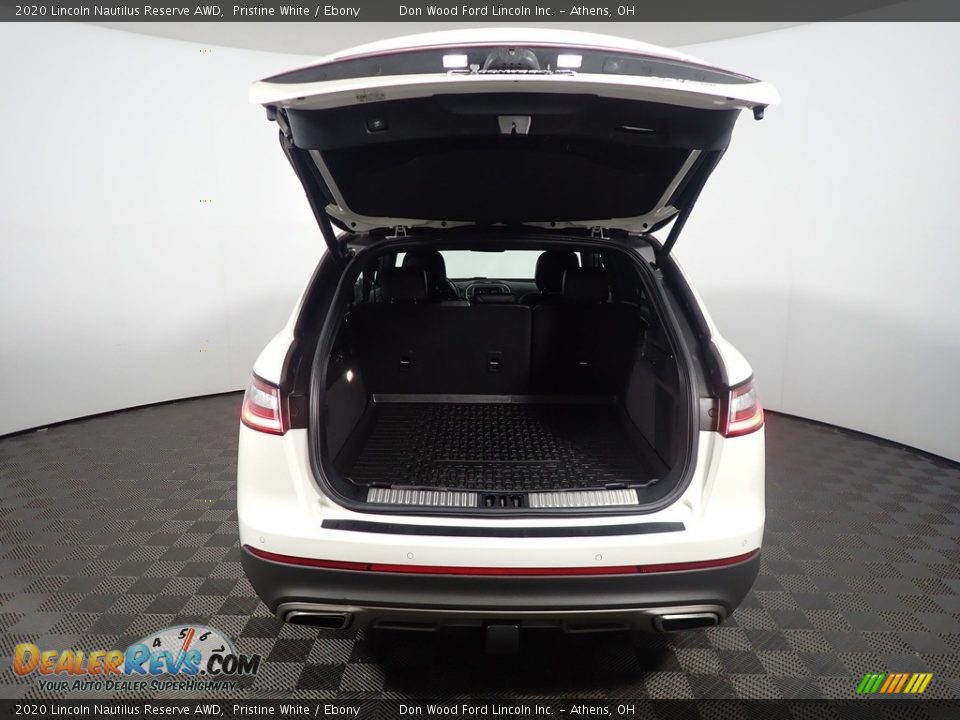 2020 Lincoln Nautilus Reserve AWD Pristine White / Ebony Photo #16
