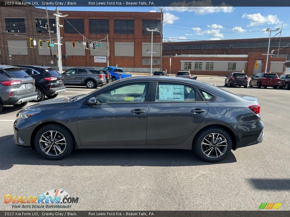 2023 Kia Forte LXS Gravity Gray / Black Photo #5