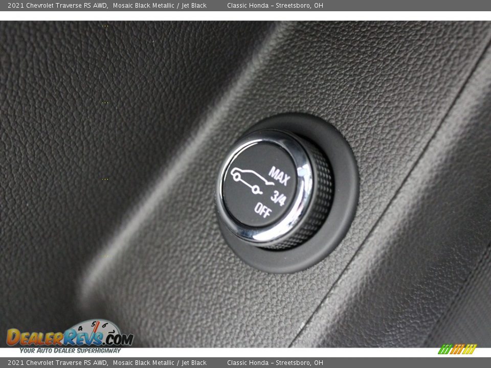 2021 Chevrolet Traverse RS AWD Mosaic Black Metallic / Jet Black Photo #18