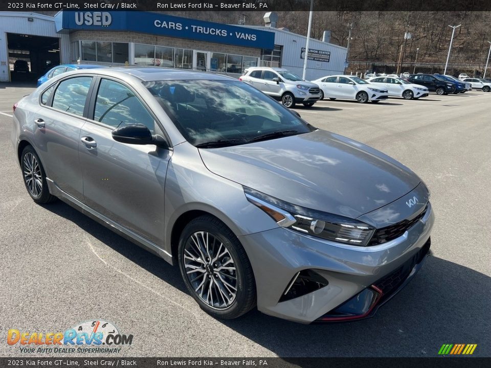 Front 3/4 View of 2023 Kia Forte GT-Line Photo #2