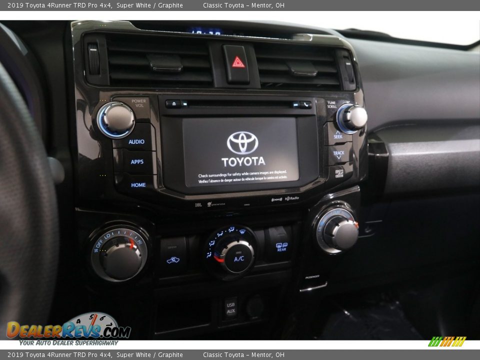 2019 Toyota 4Runner TRD Pro 4x4 Super White / Graphite Photo #9