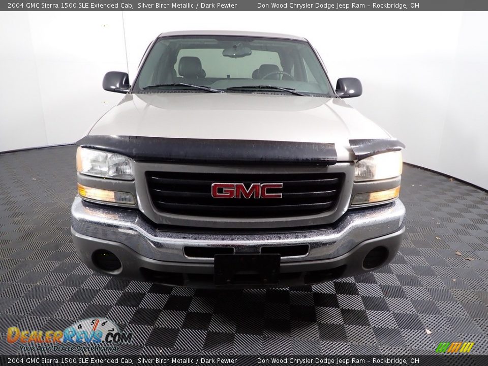 2004 GMC Sierra 1500 SLE Extended Cab Silver Birch Metallic / Dark Pewter Photo #2