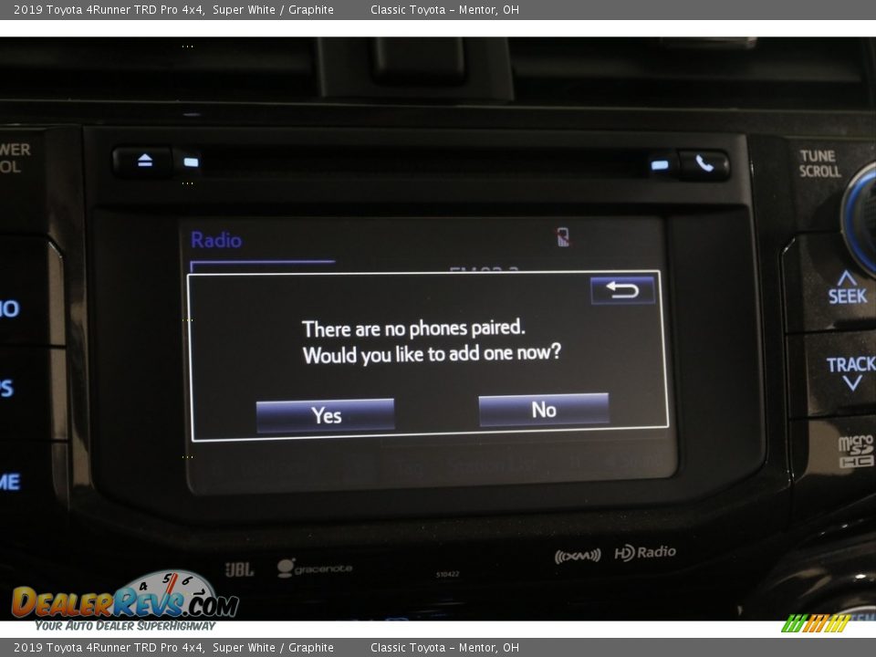 2019 Toyota 4Runner TRD Pro 4x4 Super White / Graphite Photo #12