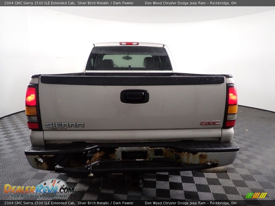 2004 GMC Sierra 1500 SLE Extended Cab Silver Birch Metallic / Dark Pewter Photo #5