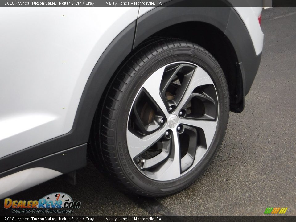 2018 Hyundai Tucson Value Molten Silver / Gray Photo #4