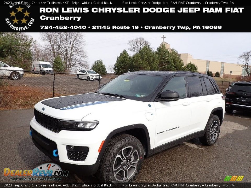 2023 Jeep Grand Cherokee Trailhawk 4XE Bright White / Global Black Photo #1