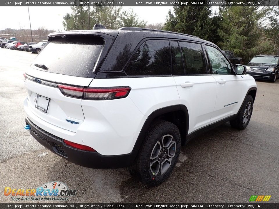 2023 Jeep Grand Cherokee Trailhawk 4XE Bright White / Global Black Photo #5