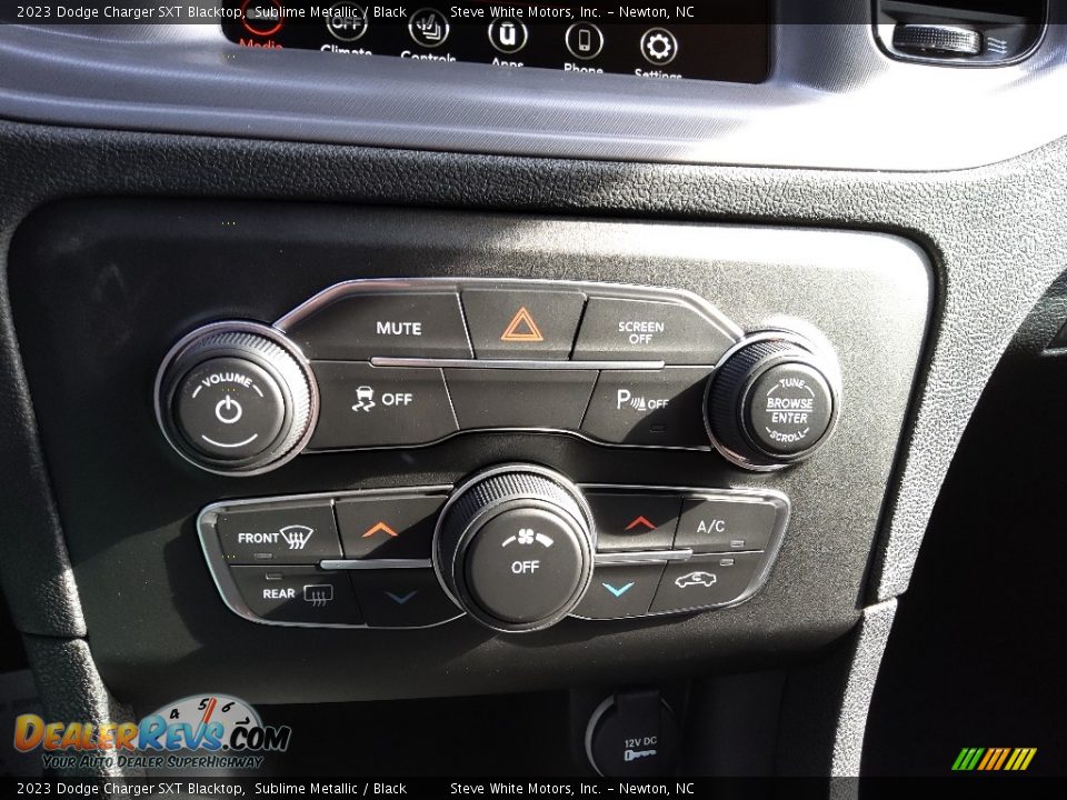 Controls of 2023 Dodge Charger SXT Blacktop Photo #25