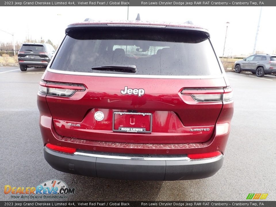 2023 Jeep Grand Cherokee L Limited 4x4 Velvet Red Pearl / Global Black Photo #4
