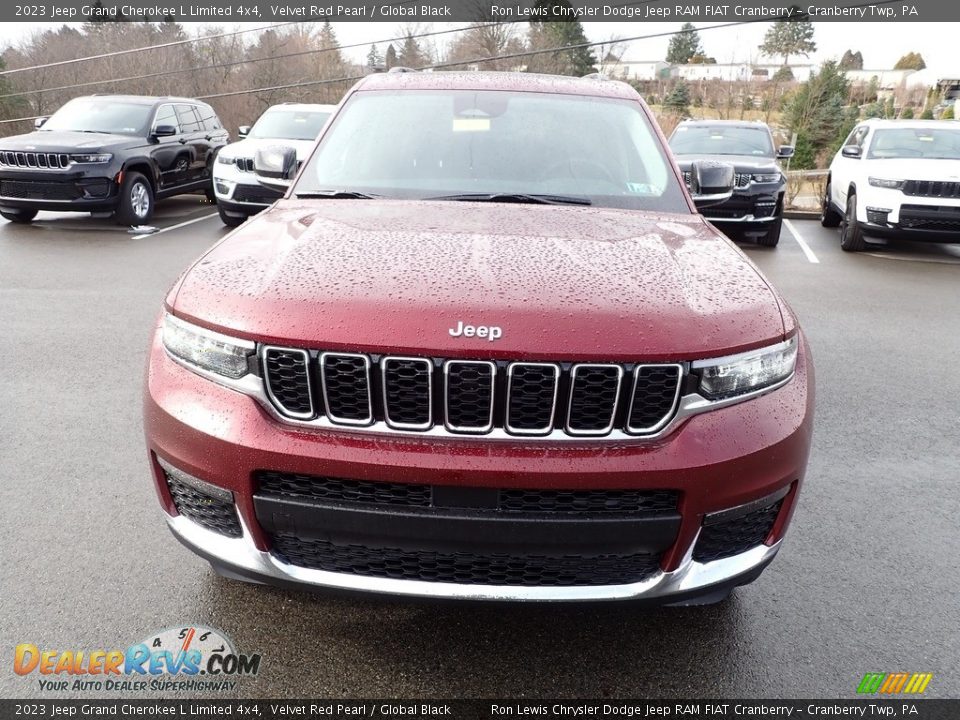 2023 Jeep Grand Cherokee L Limited 4x4 Velvet Red Pearl / Global Black Photo #8