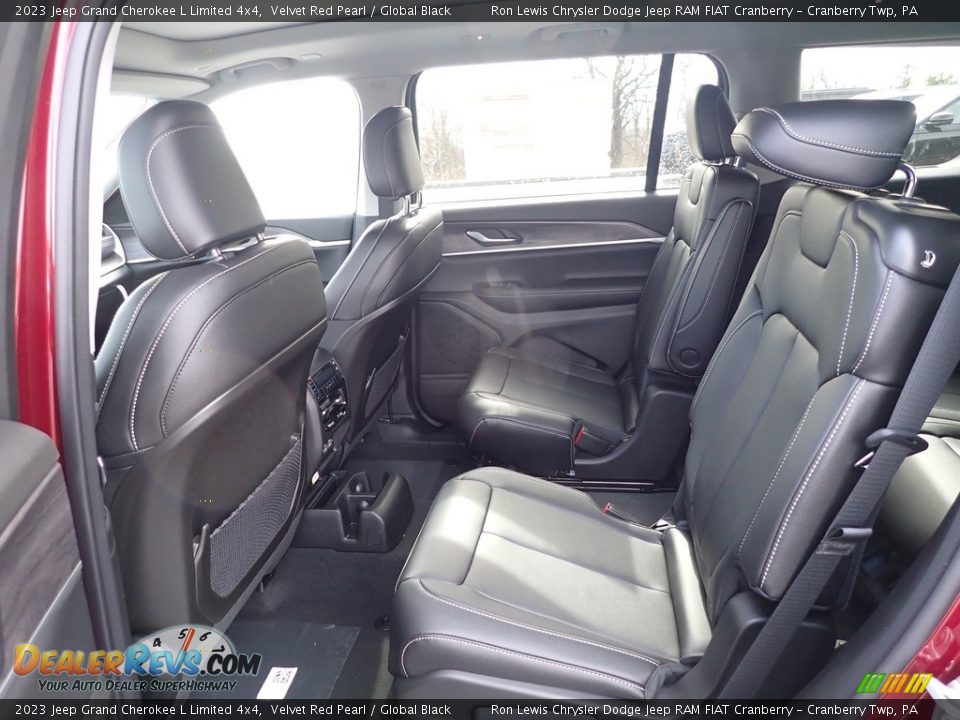 2023 Jeep Grand Cherokee L Limited 4x4 Velvet Red Pearl / Global Black Photo #12