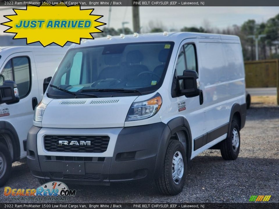 2022 Ram ProMaster 1500 Low Roof Cargo Van Bright White / Black Photo #1