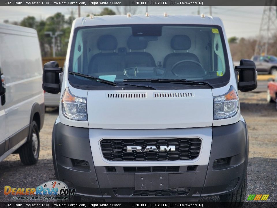 2022 Ram ProMaster 1500 Low Roof Cargo Van Bright White / Black Photo #2