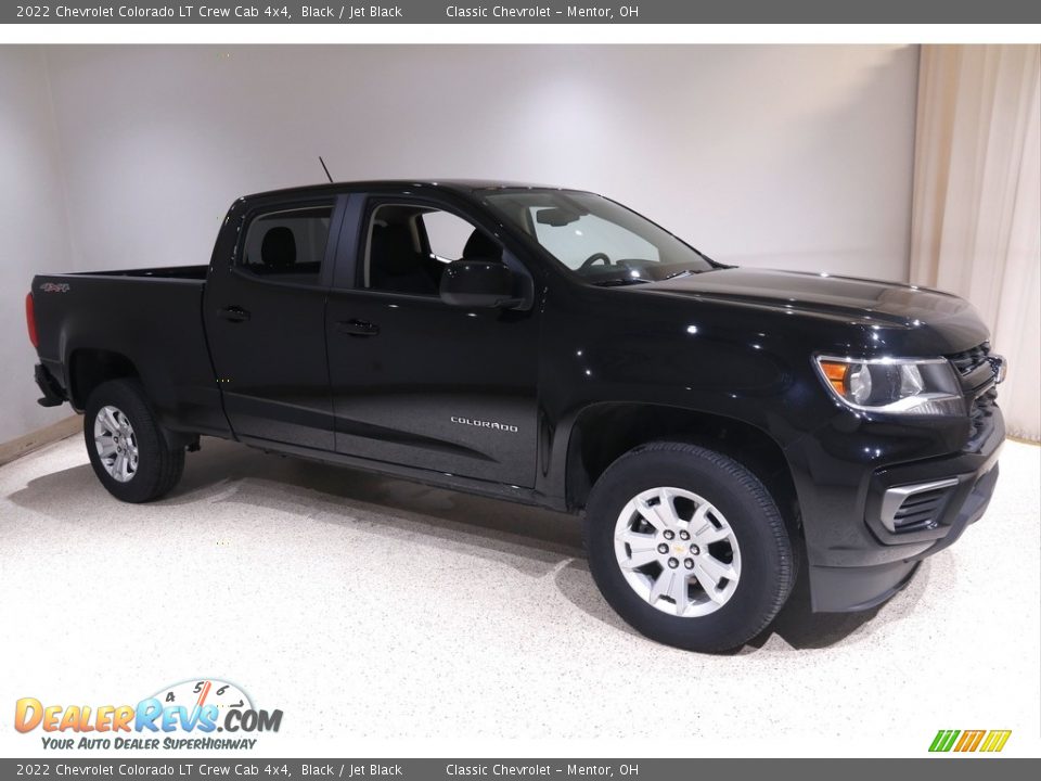 2022 Chevrolet Colorado LT Crew Cab 4x4 Black / Jet Black Photo #1