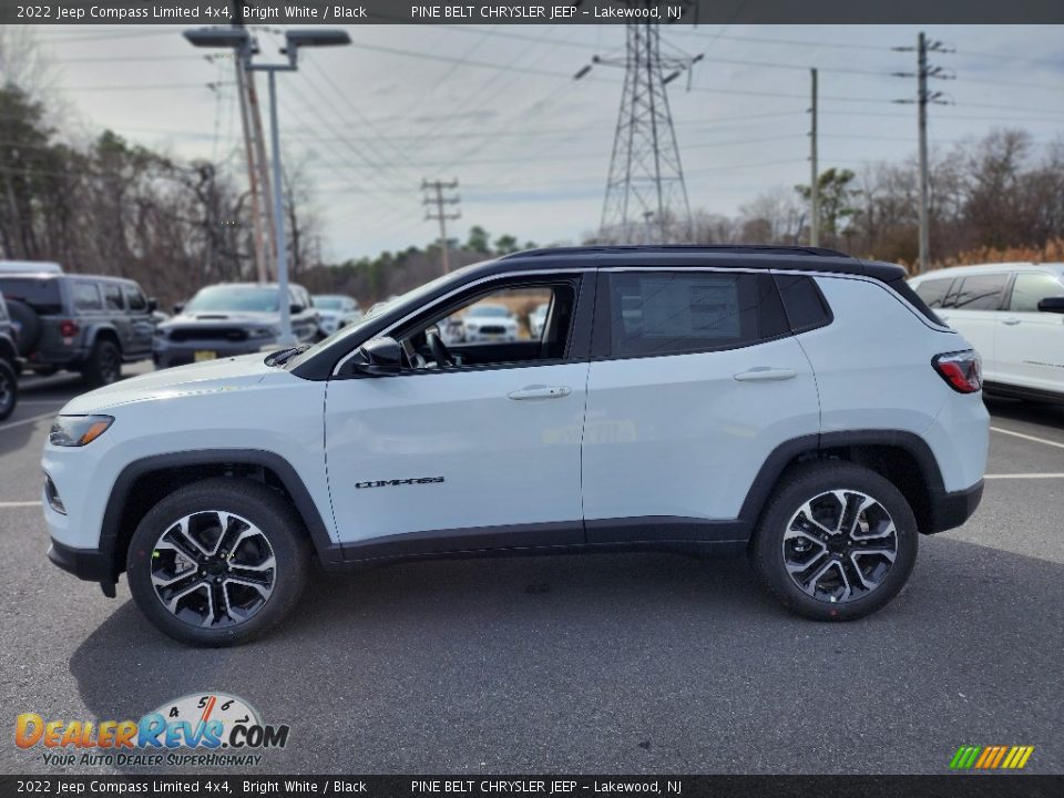 2022 Jeep Compass Limited 4x4 Bright White / Black Photo #3