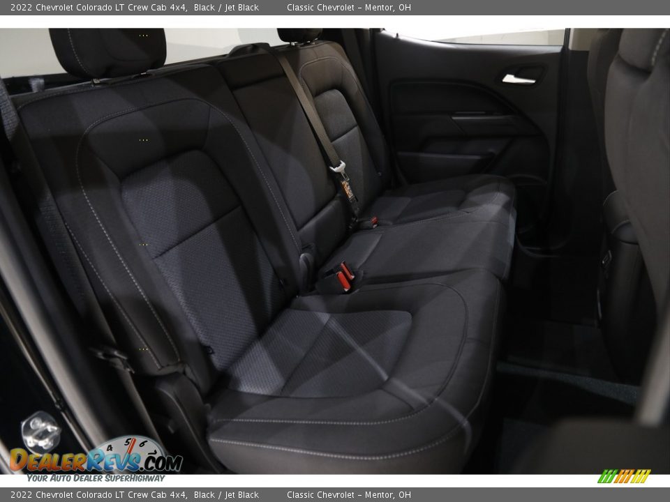 2022 Chevrolet Colorado LT Crew Cab 4x4 Black / Jet Black Photo #16