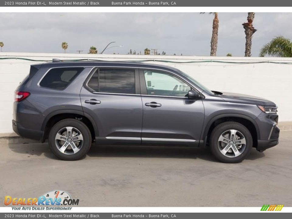 Modern Steel Metallic 2023 Honda Pilot EX-L Photo #6