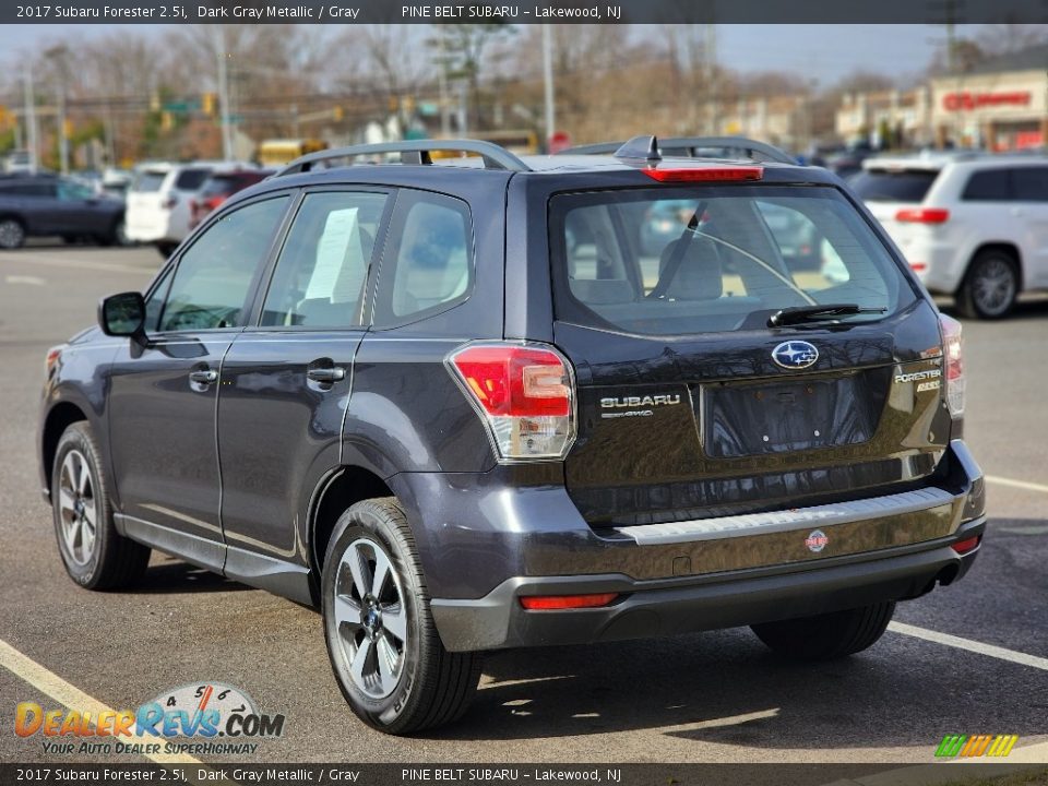 2017 Subaru Forester 2.5i Dark Gray Metallic / Gray Photo #7