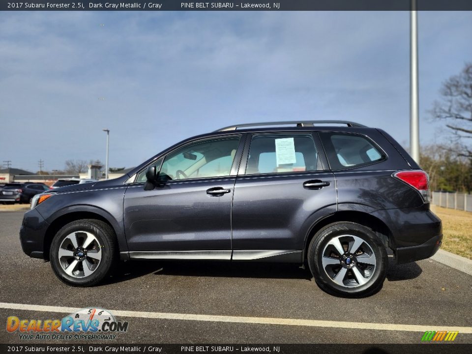 2017 Subaru Forester 2.5i Dark Gray Metallic / Gray Photo #8