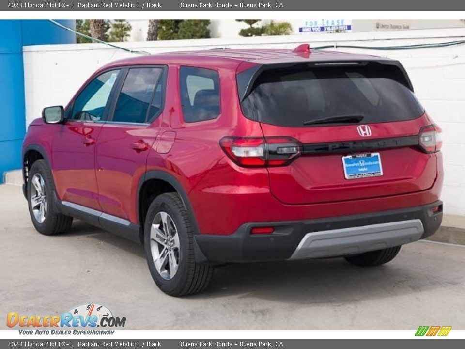 2023 Honda Pilot EX-L Radiant Red Metallic II / Black Photo #2