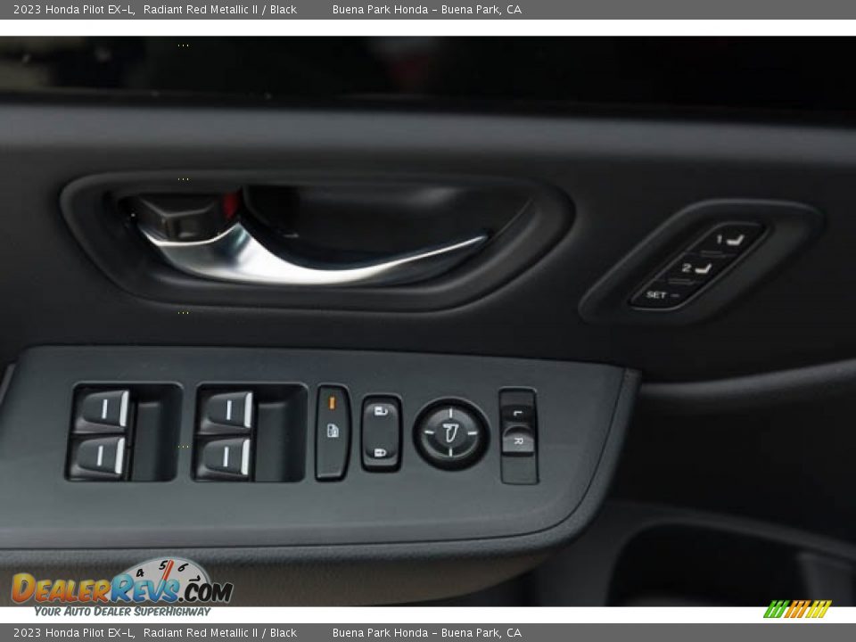 Door Panel of 2023 Honda Pilot EX-L Photo #34