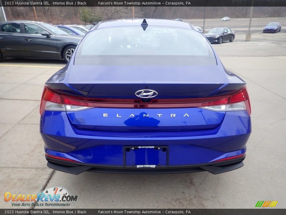 2023 Hyundai Elantra SEL Intense Blue / Black Photo #3