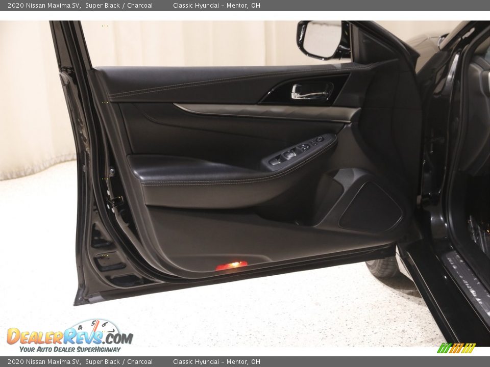 2020 Nissan Maxima SV Super Black / Charcoal Photo #4