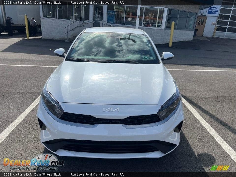 2023 Kia Forte LXS Clear White / Black Photo #3