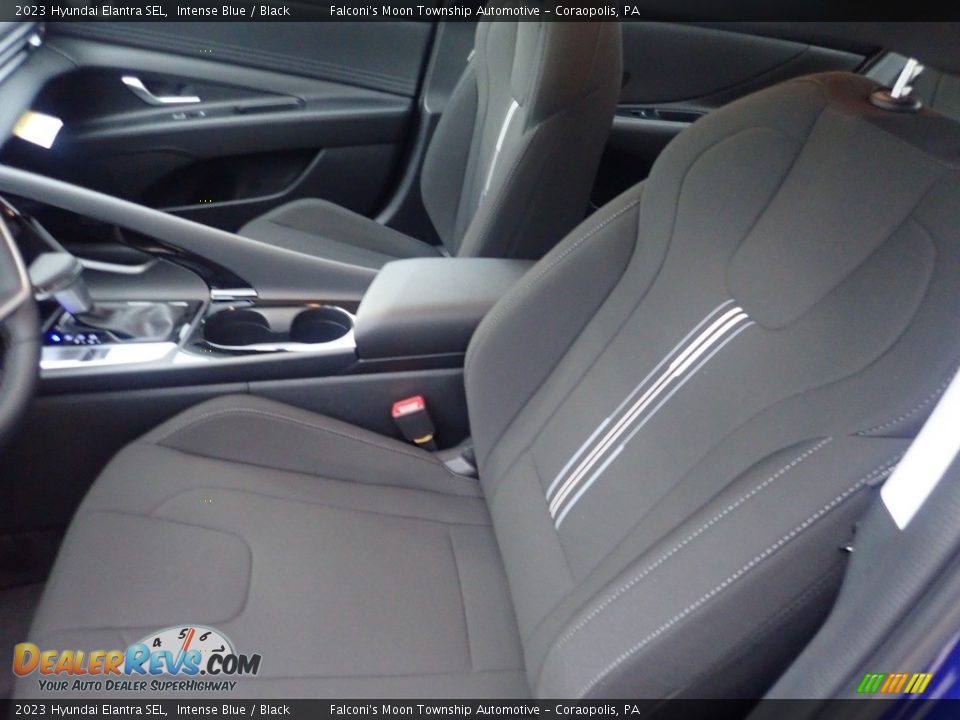 2023 Hyundai Elantra SEL Intense Blue / Black Photo #11