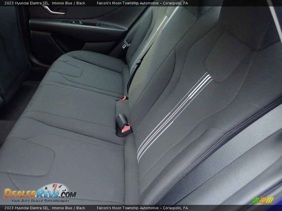 2023 Hyundai Elantra SEL Intense Blue / Black Photo #12