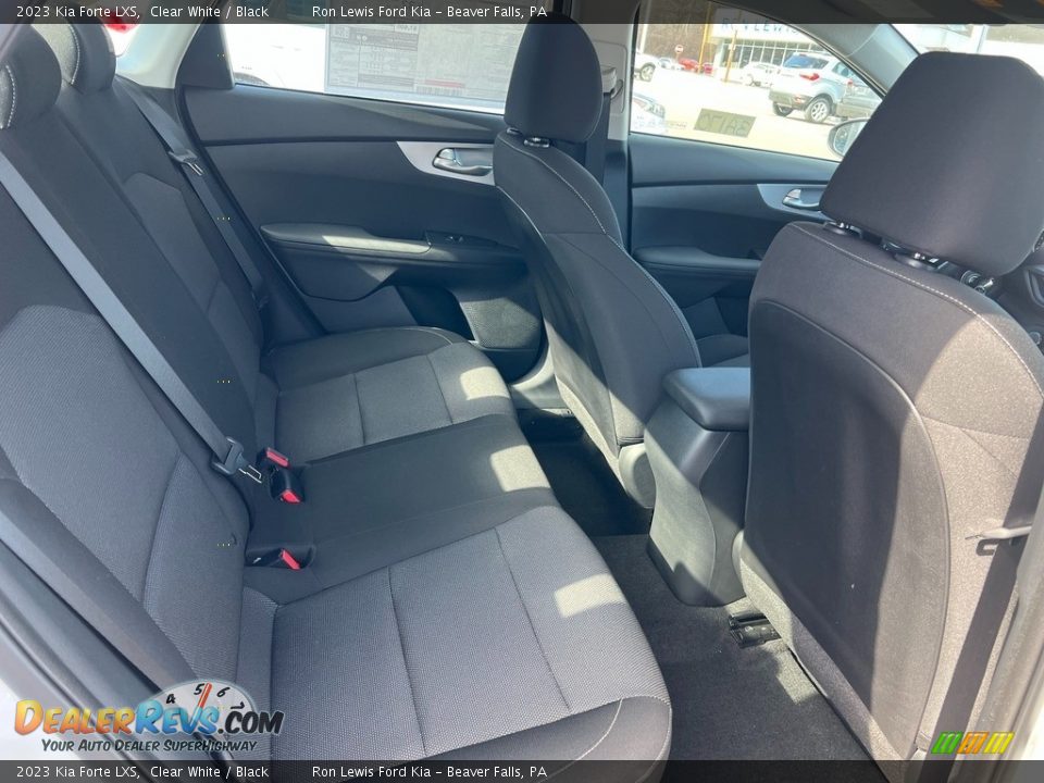 2023 Kia Forte LXS Clear White / Black Photo #10