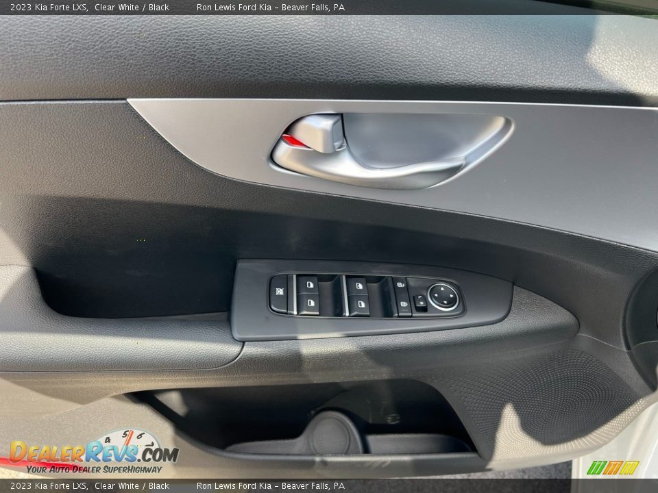 2023 Kia Forte LXS Clear White / Black Photo #14