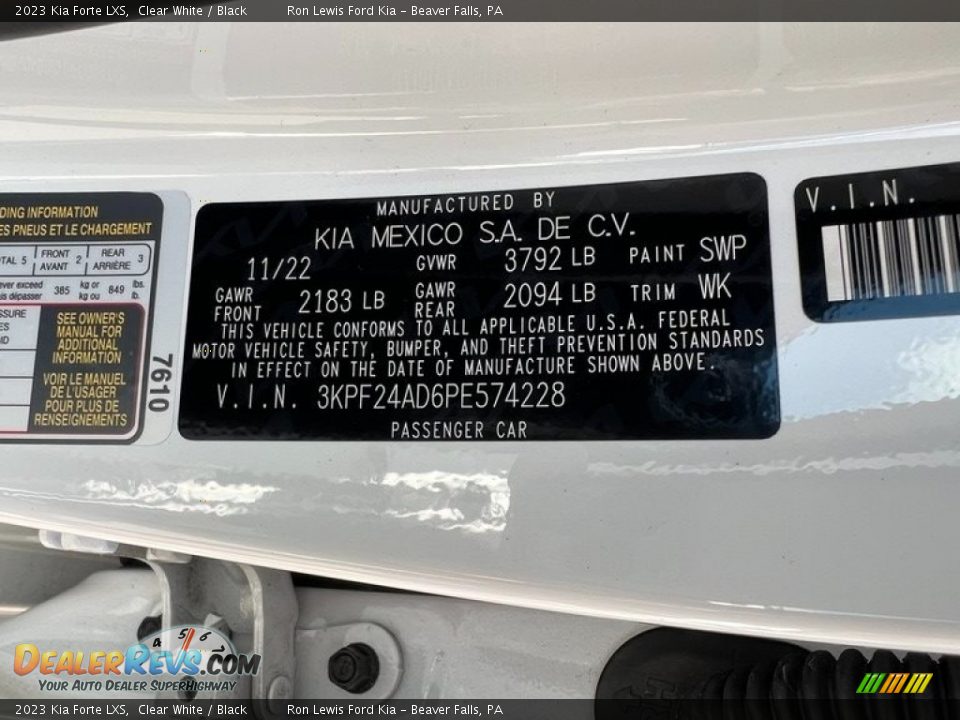 2023 Kia Forte LXS Clear White / Black Photo #19