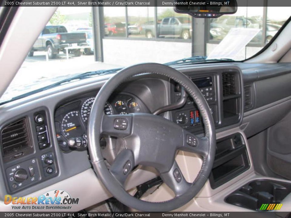 2005 Chevrolet Suburban 2500 LT 4x4 Silver Birch Metallic / Gray/Dark Charcoal Photo #11