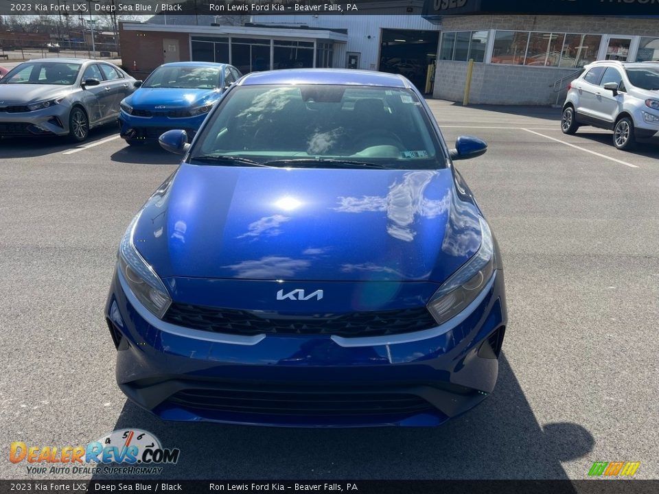 2023 Kia Forte LXS Deep Sea Blue / Black Photo #3