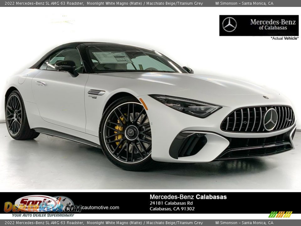 2022 Mercedes-Benz SL AMG 63 Roadster Moonlight White Magno (Matte) / Macchiato Beige/Titanium Grey Photo #2