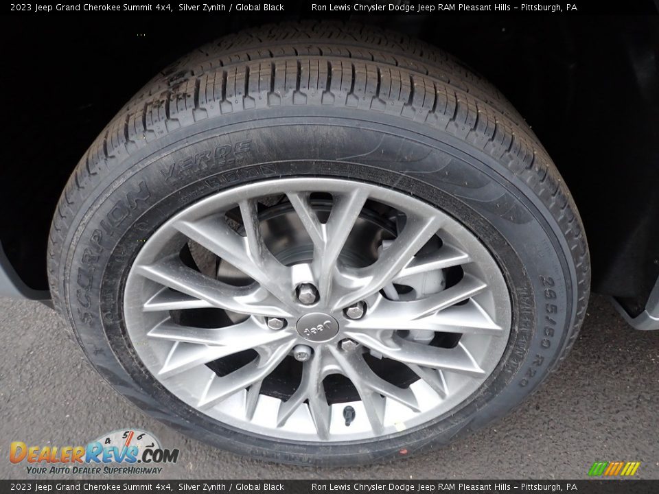 2023 Jeep Grand Cherokee Summit 4x4 Wheel Photo #10